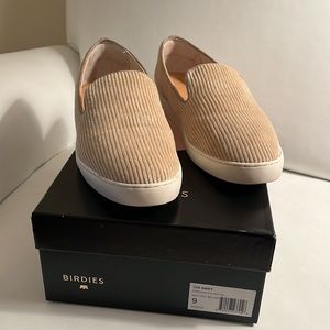 Birdies “the swift” oatmeal corduroy size 9